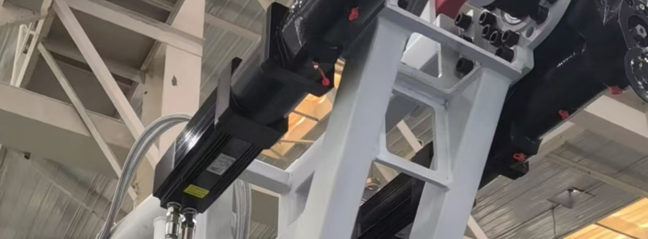 防爆伺服電機在石油鶴管方案(液體裝卸臂)